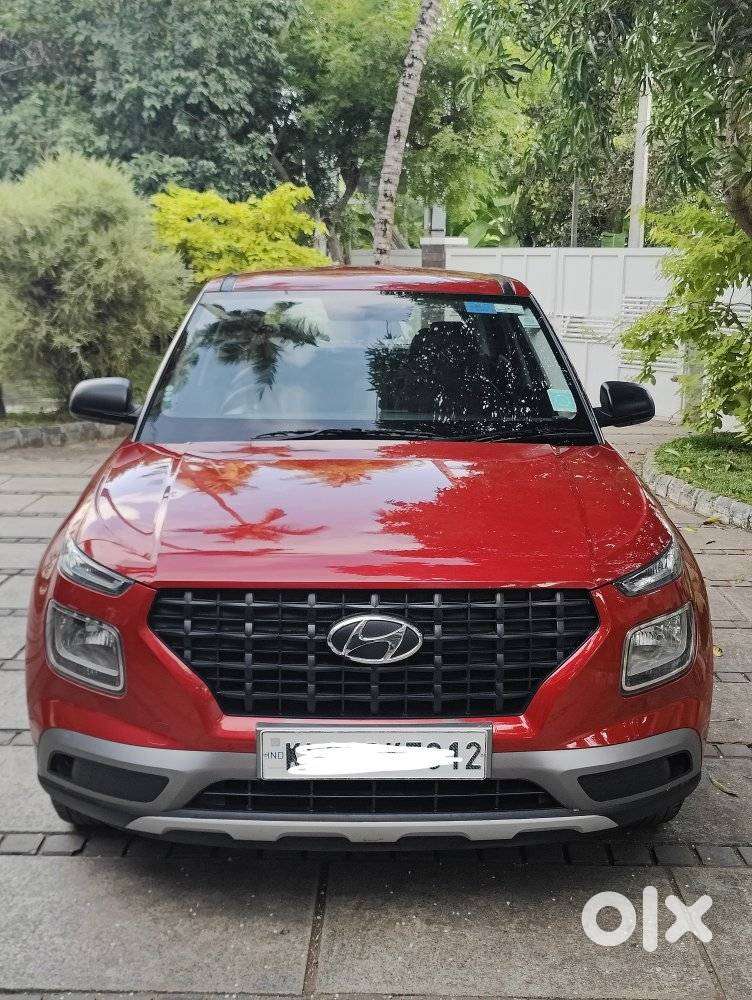 Hyundai Venue S 1.2 Petrol, 2020, Petrol