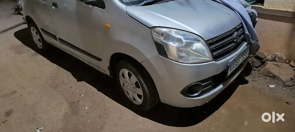 Good Vehicle Offical Used Petrol+cng Recently Serviced