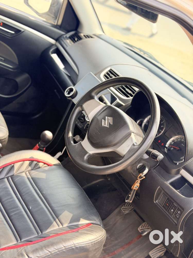 Maruti Suzuki Swift Vxi Optional, 2017, Petrol