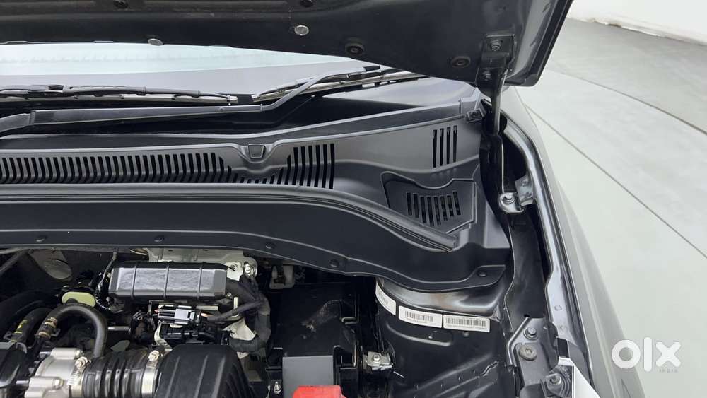 Tata Punch Creative Dual Tone Amt Sunroof, 2024, Petrol