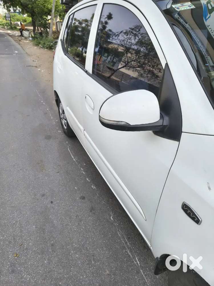 Hyundai I10 Sportz Petrol 2012