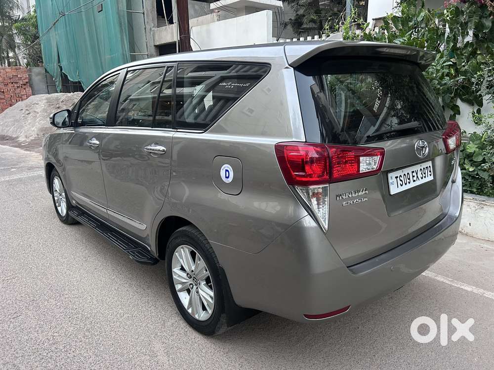 Toyota Innova Crysta 2.8 Zx At, 2017, Diesel