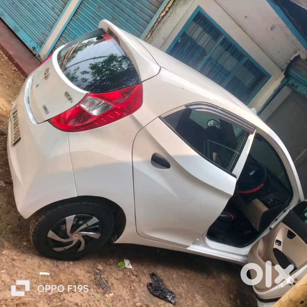 Hyundai Eon 2017 Petrol 80000 Km Driven