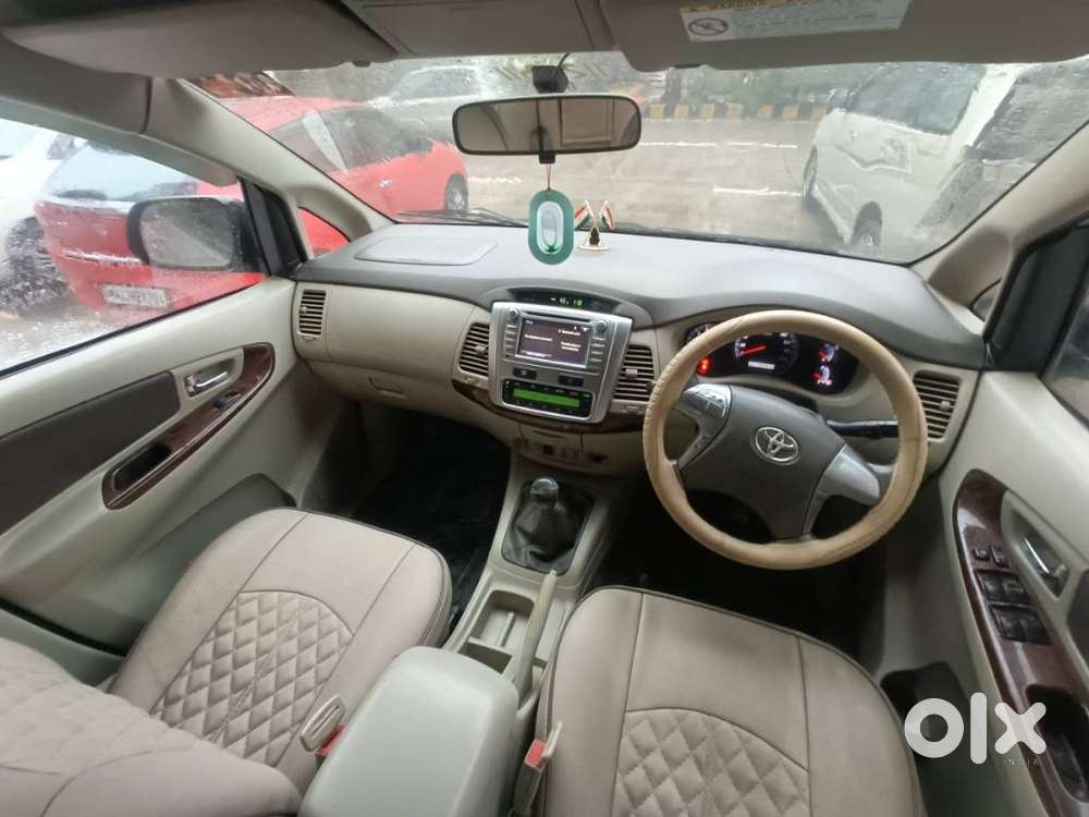 Toyota Innova 2.5 Ev Ps 8 Str, 2014, Diesel