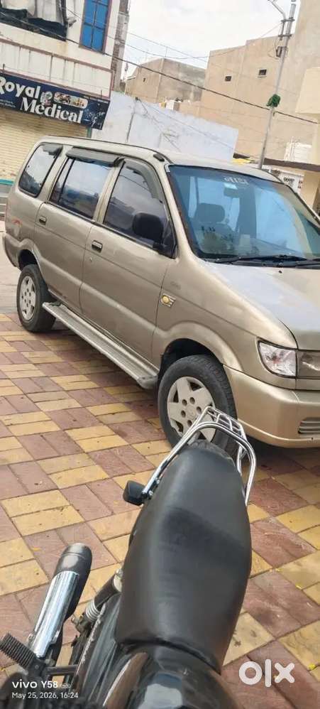 Chevrolet Tavera 2011 Diesel Good Condition