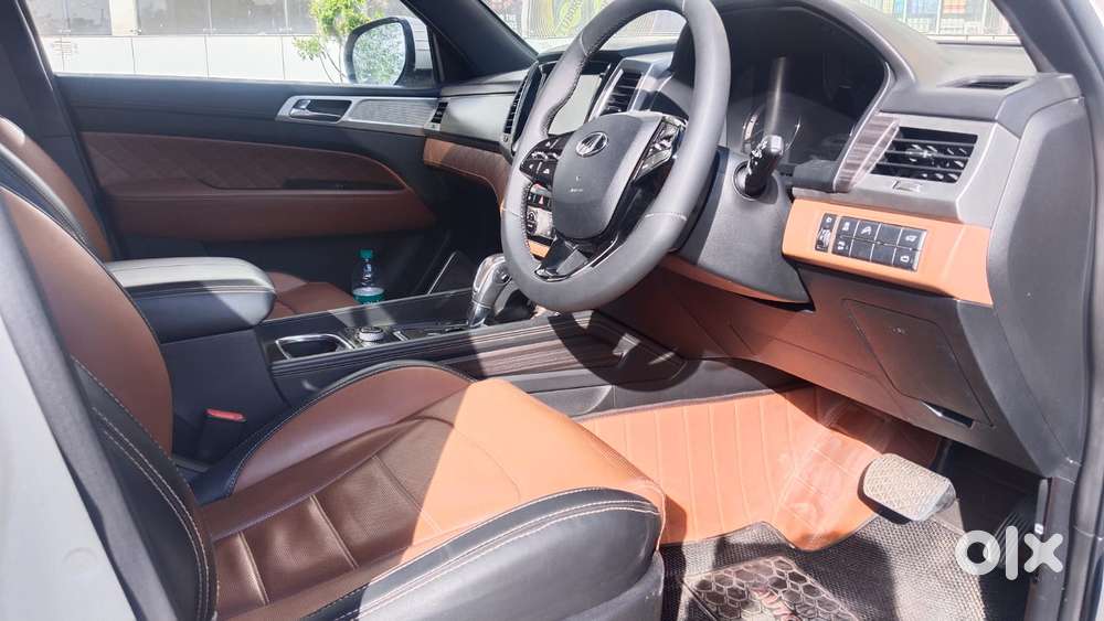 Mahindra Alturas G4 4x4 At, 2019, Diesel