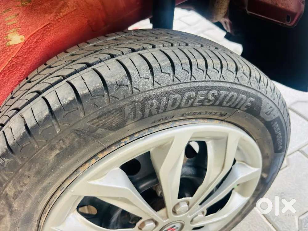 Showroom Quality M.wagonr2011,2nd Own,maroon Color,very Good Condition