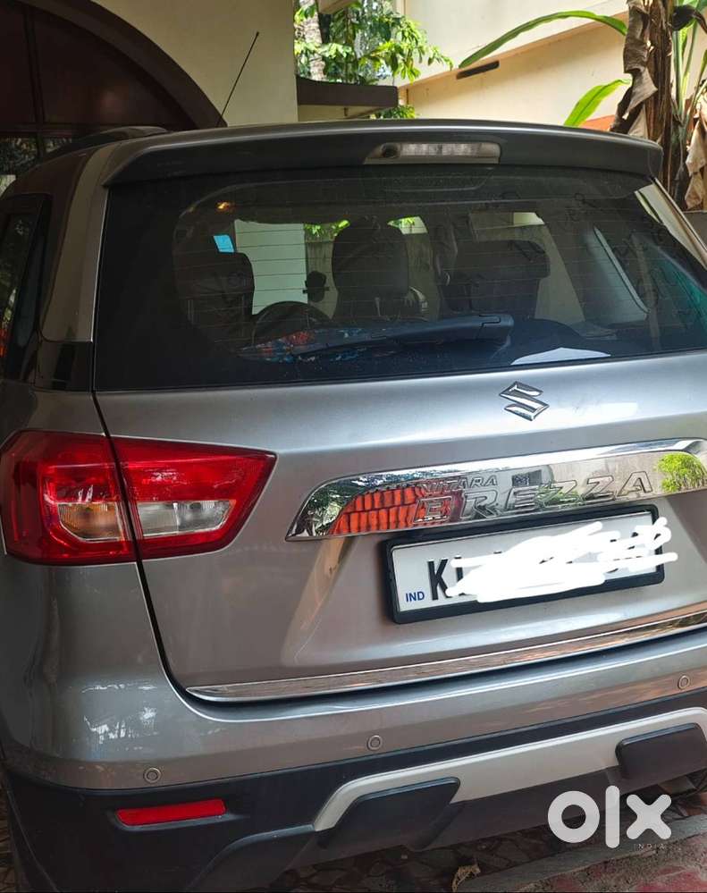 Vitara Brezza Zdi+ Manual Diesel 59000 Km Driven Well  Maintained