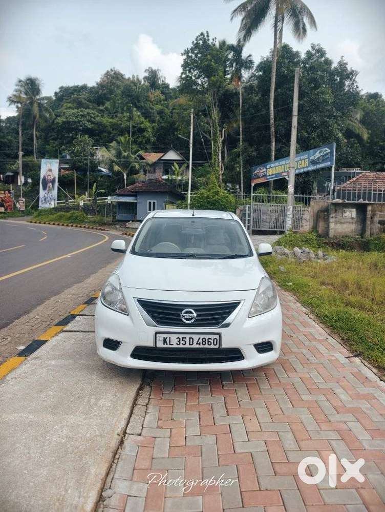 Nissan Sunny, 2012, Diesel