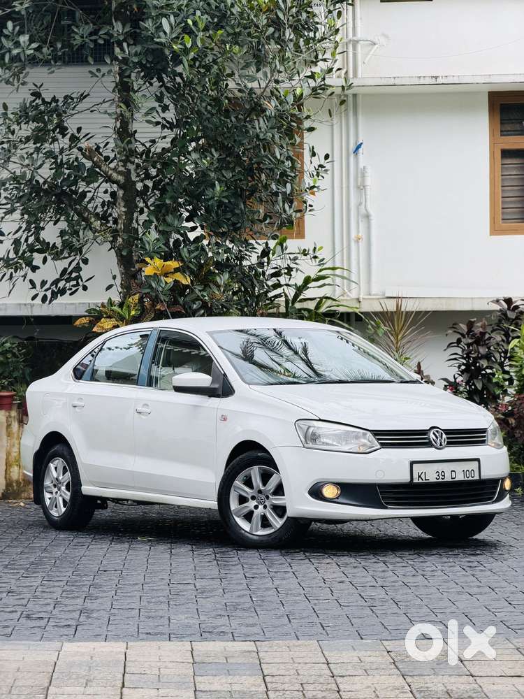 Volkswagen Vento Petrol Highline, 2011, Petrol