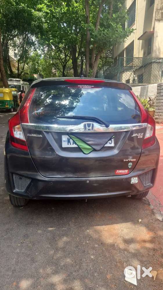 Honda Jazz 2016 Petrol 112000 Km Driven