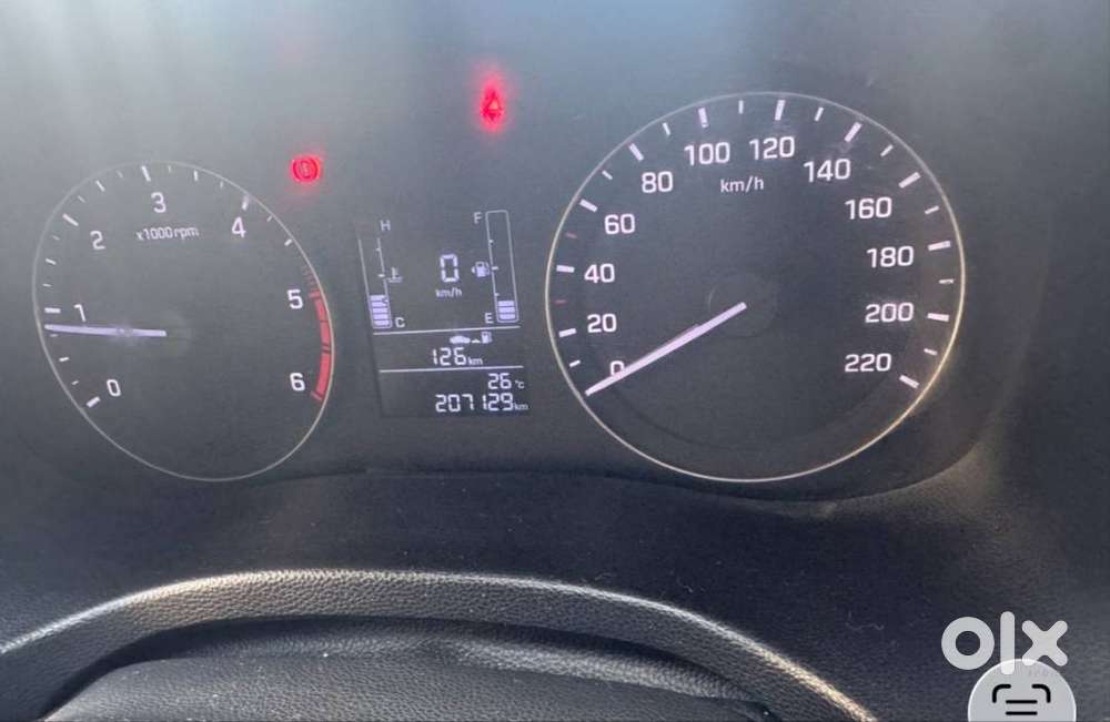 Hyundai Creta 2019 Diesel Well Maintained , All 4 New Tyre And Seat Co