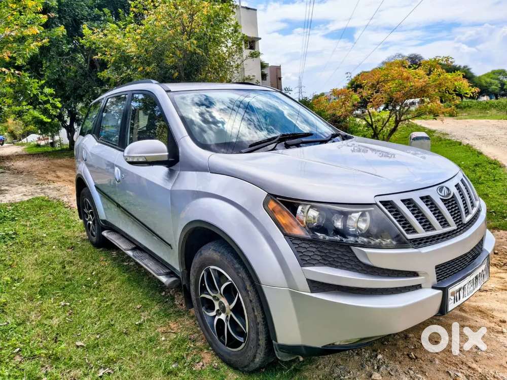 Mahindra Xuv500 2014 Year (dealers Excuse)