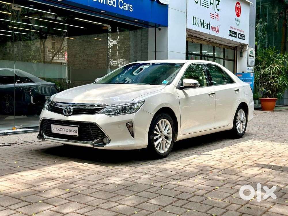 Toyota Camry Hybrid, 2015, Petrol