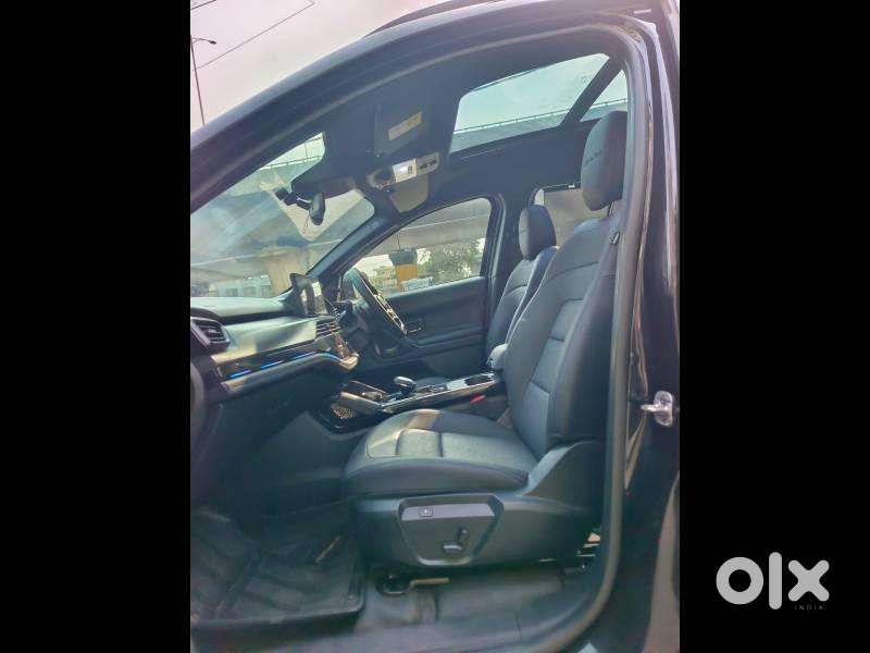 Tata Safari Accomplished Plus 6 Str Dark Edition, 2024, Diesel