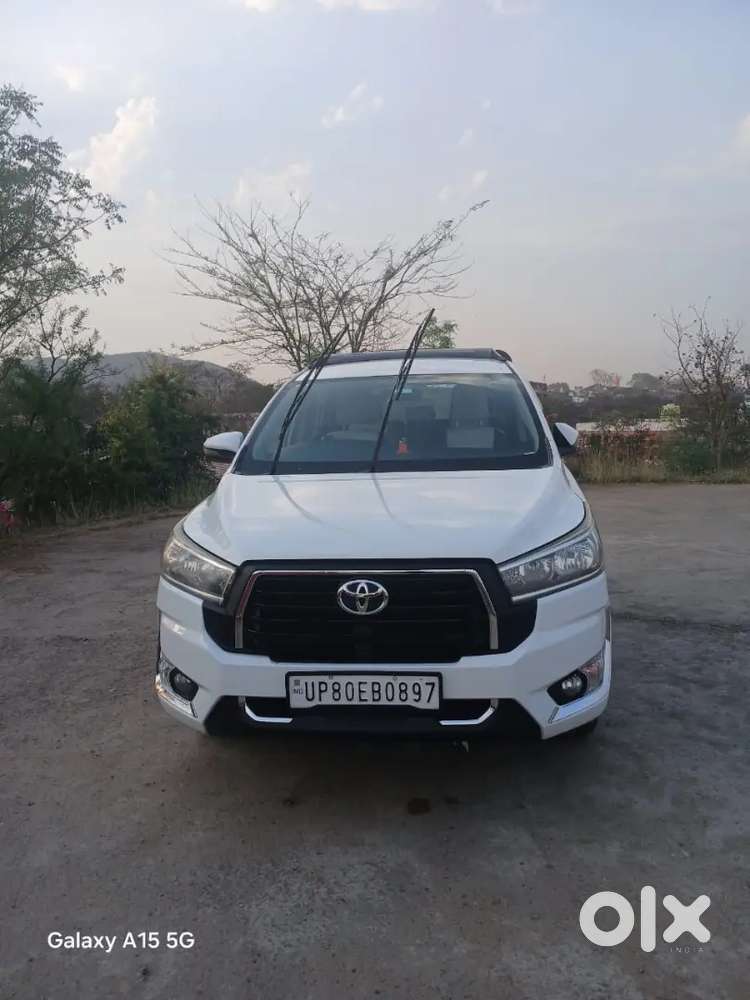 Toyota Innova Crysta 2017