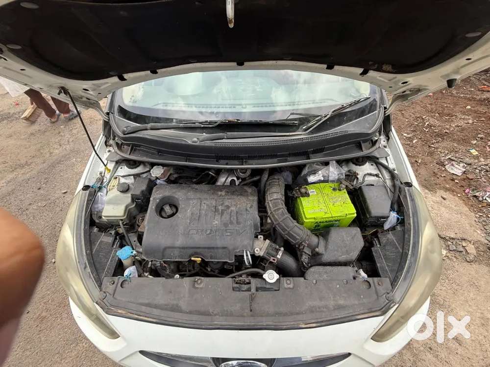 Hyundai Verna 1.6 Sx 2011