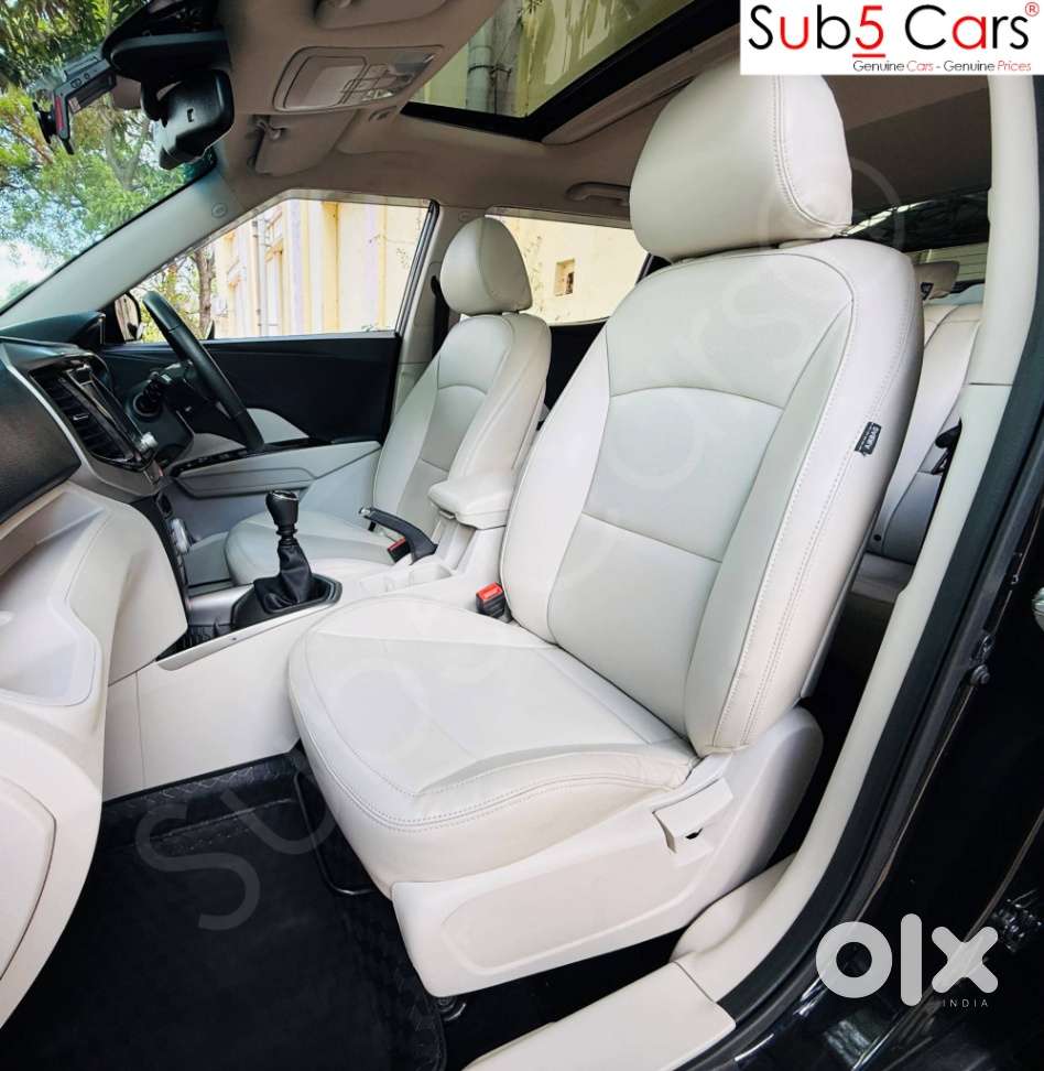 Mahindra Xuv300 W8 Option, 2023, Petrol