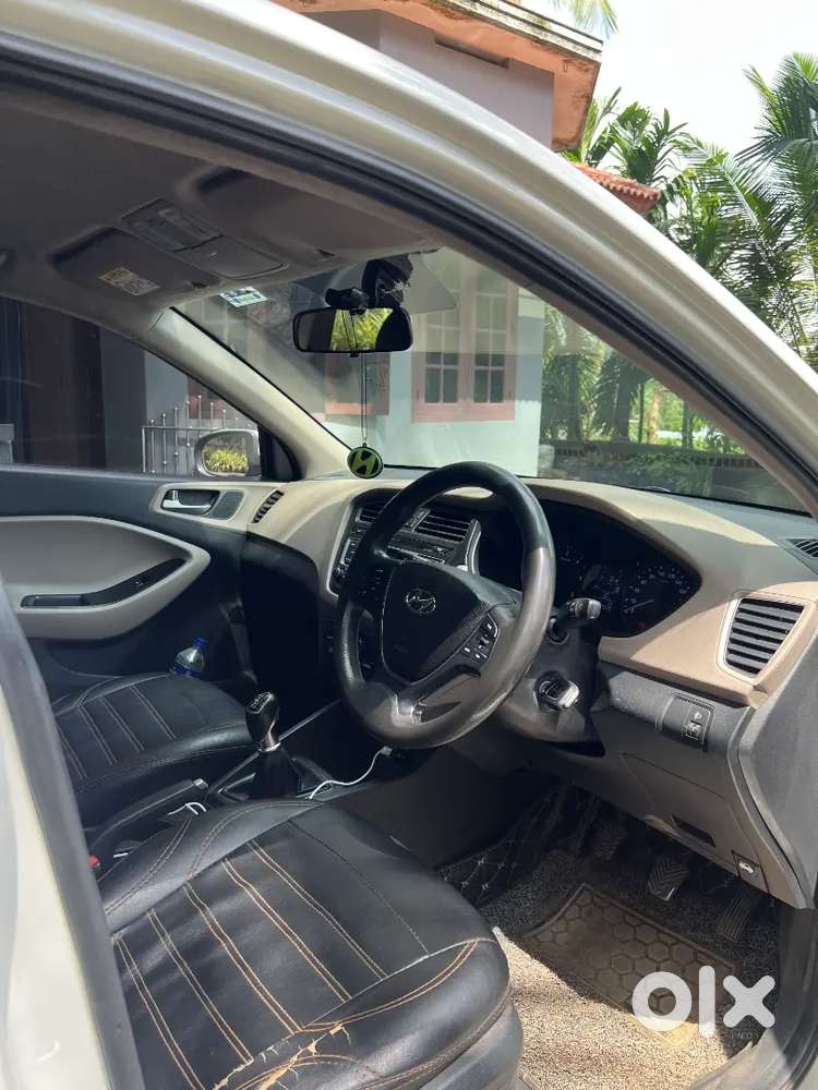 Hyundai Elite I20 2016 Diesel 160000 Km Driven