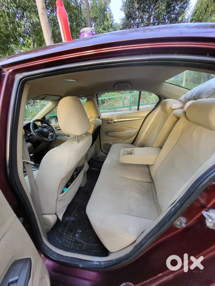 Honda City V Mt With Vvip No. Petrol  Well Maintained Smooth Engine
