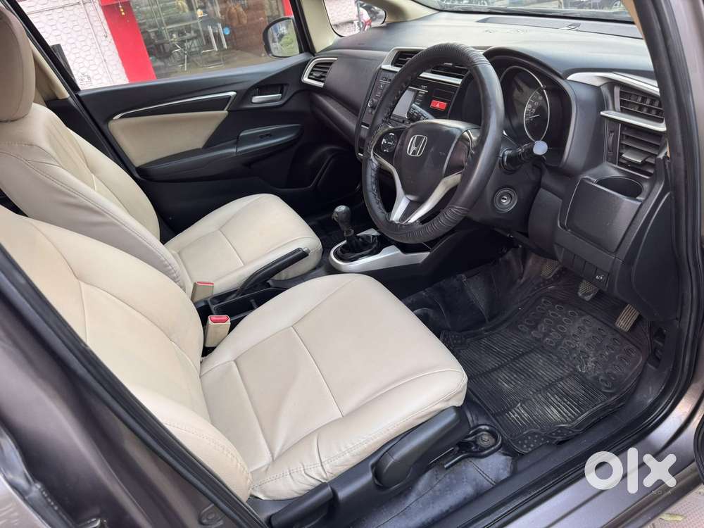 Honda Jazz 1.2 V I Vtec Privilege, 2016, Petrol