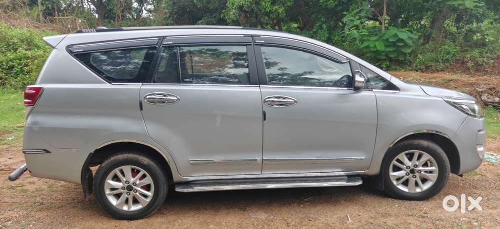 Toyota Innova Crysta 2.7 Gx Mt 8s, 2018, Diesel