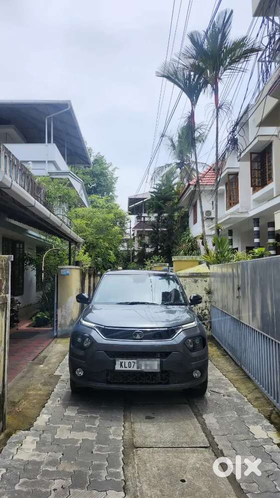 Tata Punch 1.2 2025