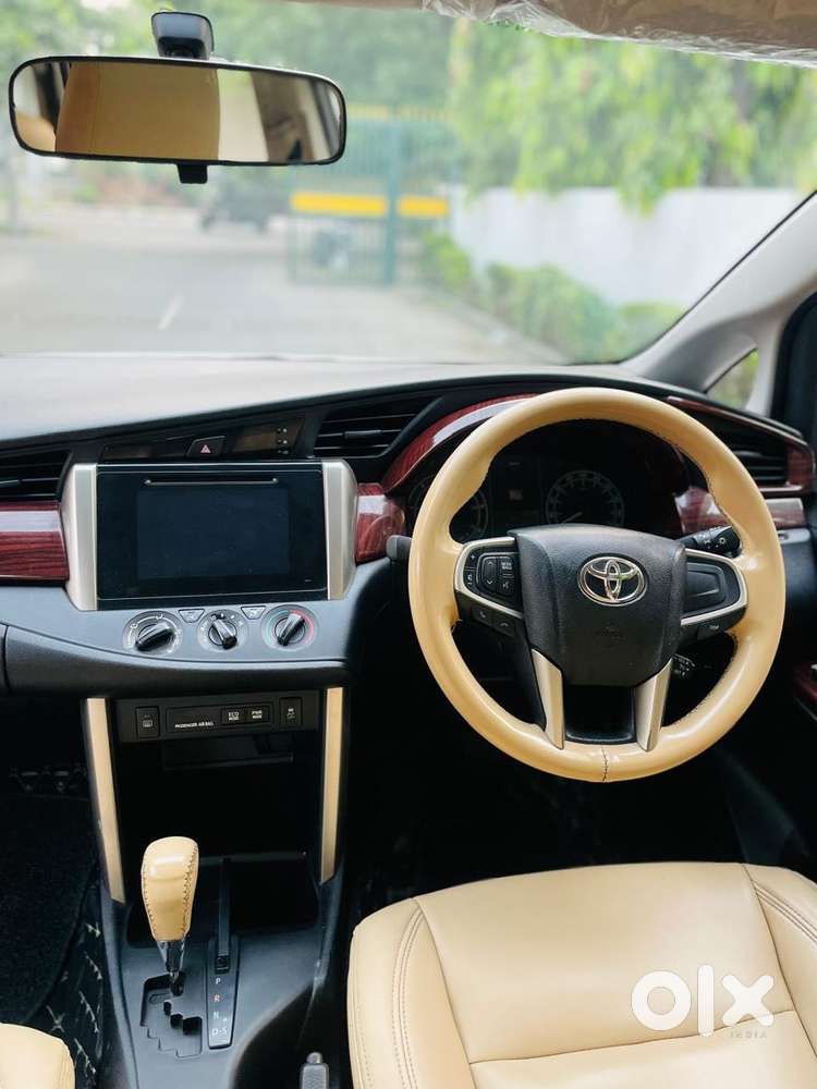 Toyota Innova Crysta [2020-ongoing] 2.4 Gx At 7 Str, 2020, Diesel