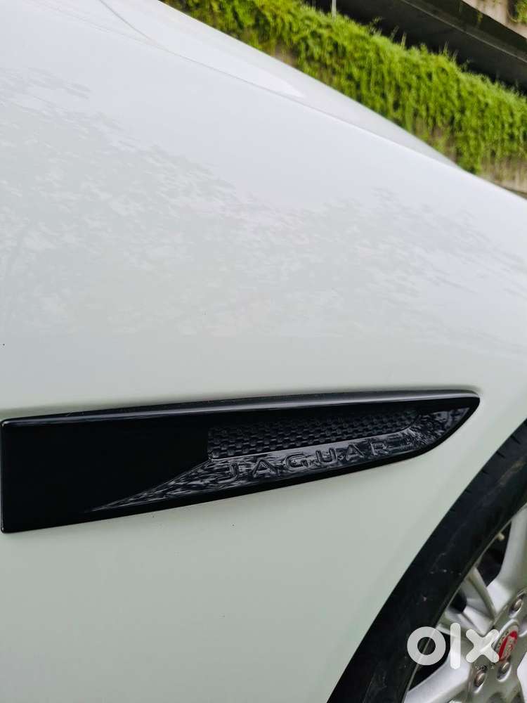 Jaguar Xe Prestige, 2017, Petrol