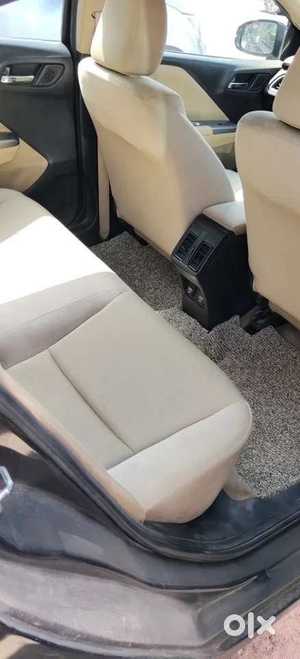 Honda City I-dtec V, 2015, Diesel