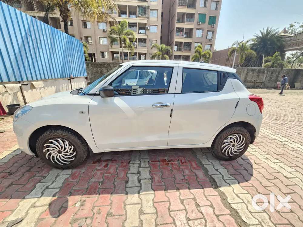 Maruti Suzuki Swift Lxi 2024