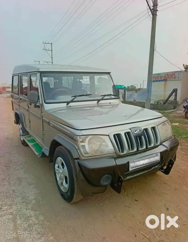Bolero Xl 10 Seater (2008)