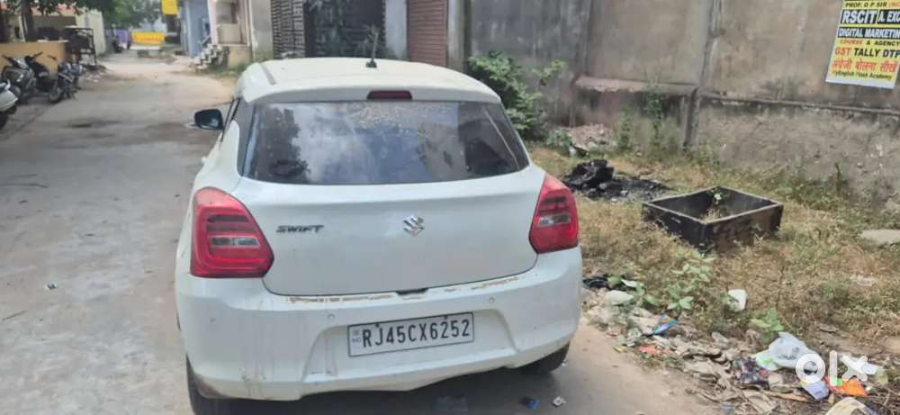 Maruti Suzuki Swift 2023 Petrol 37000 Km Driven