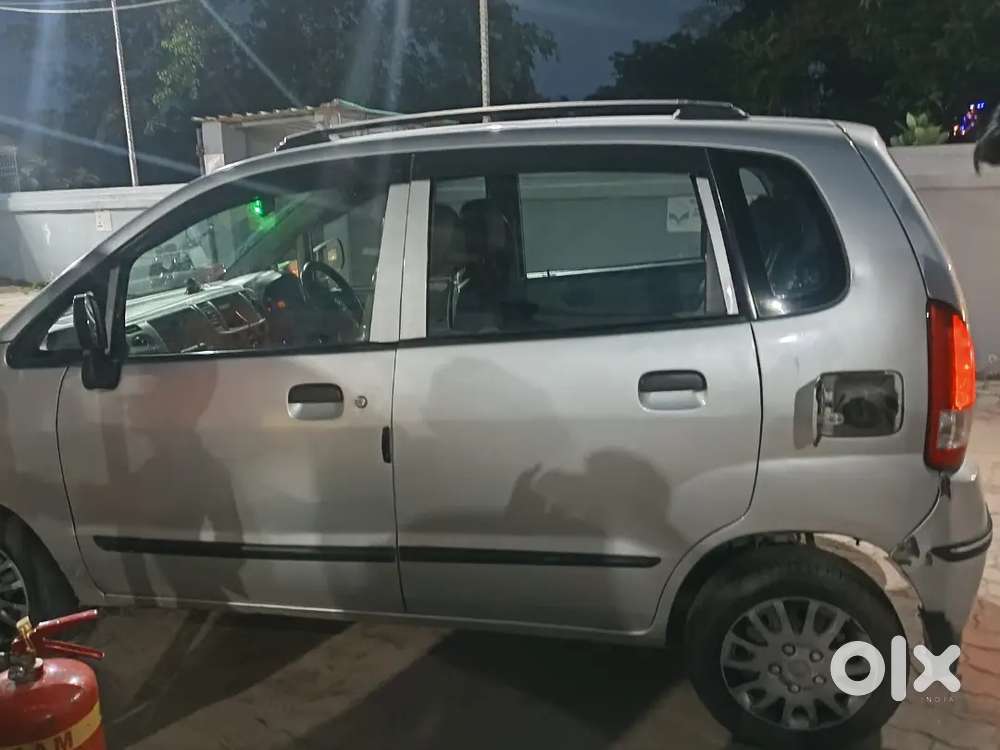 Maruti Suzuki Zen Estilo 1.0 Lxi Nlive 2010