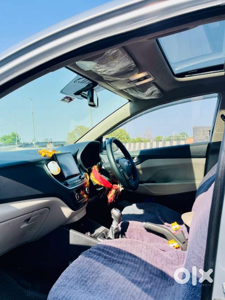 Hyundai Verna 1.5 Sx Petrol Mt, 2022, Petrol
