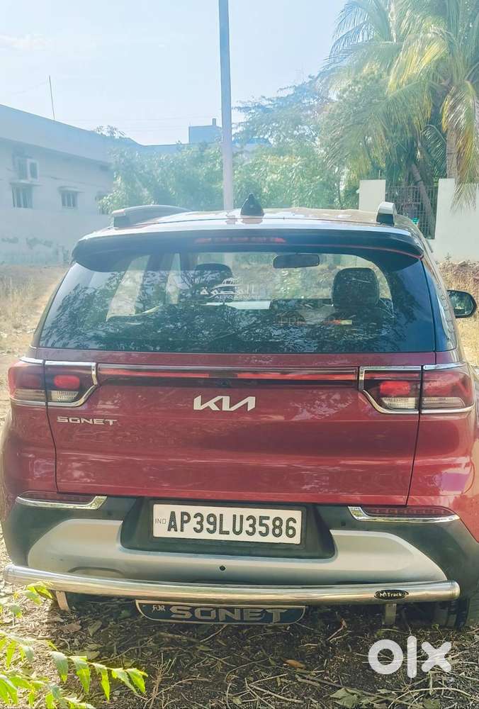 Kia Sonet 2021 Petrol Well Maintained