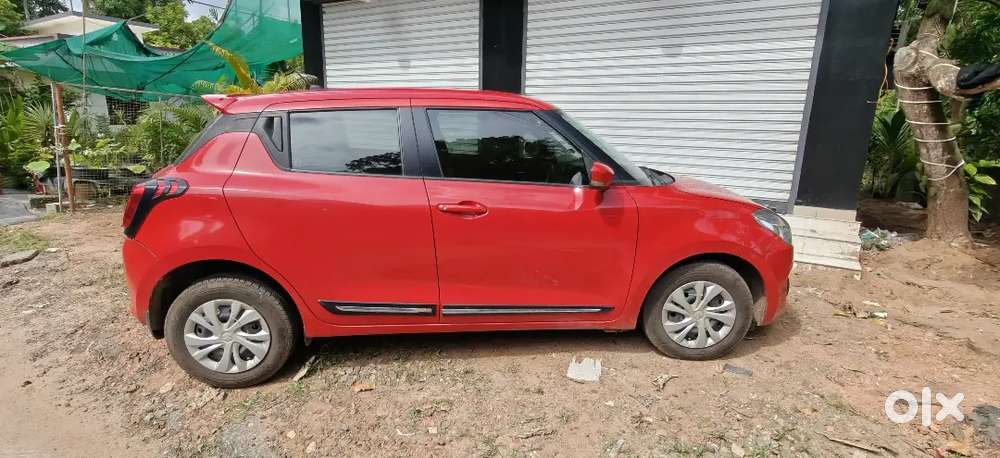 Maruti Suzuki Swift Vxi 2020
