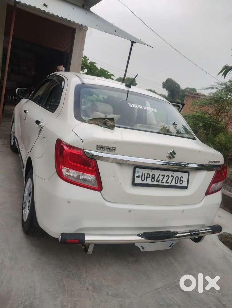 Very Good Condition,single Hand Draiv Charo Tyre New And Cpmlet Sirvce