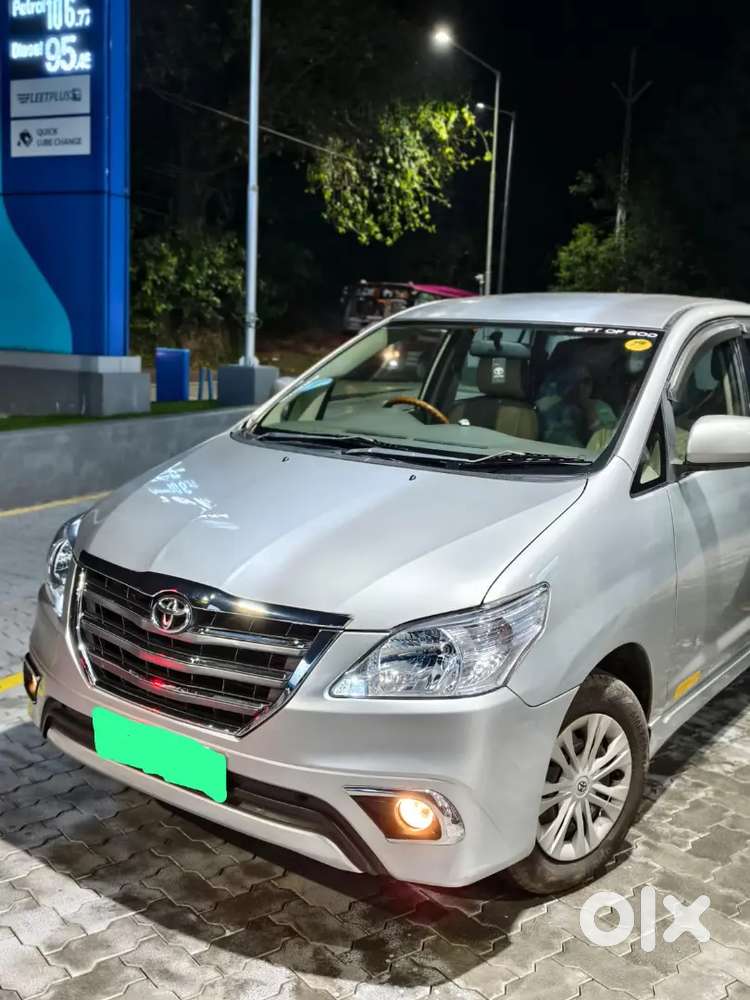 Toyota Innova 2010 Diesel Well Maintained
