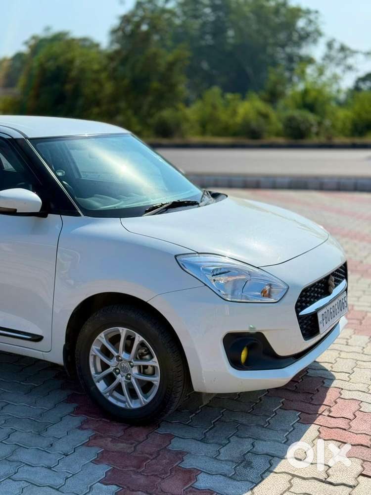 Maruti Suzuki Swift 1.3 Zxi, 2024, Petrol
