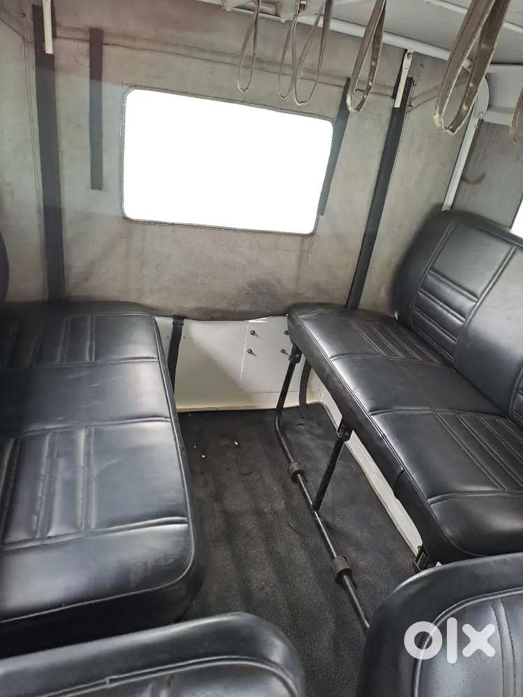 Thar  Turbo 400000 Best Condition