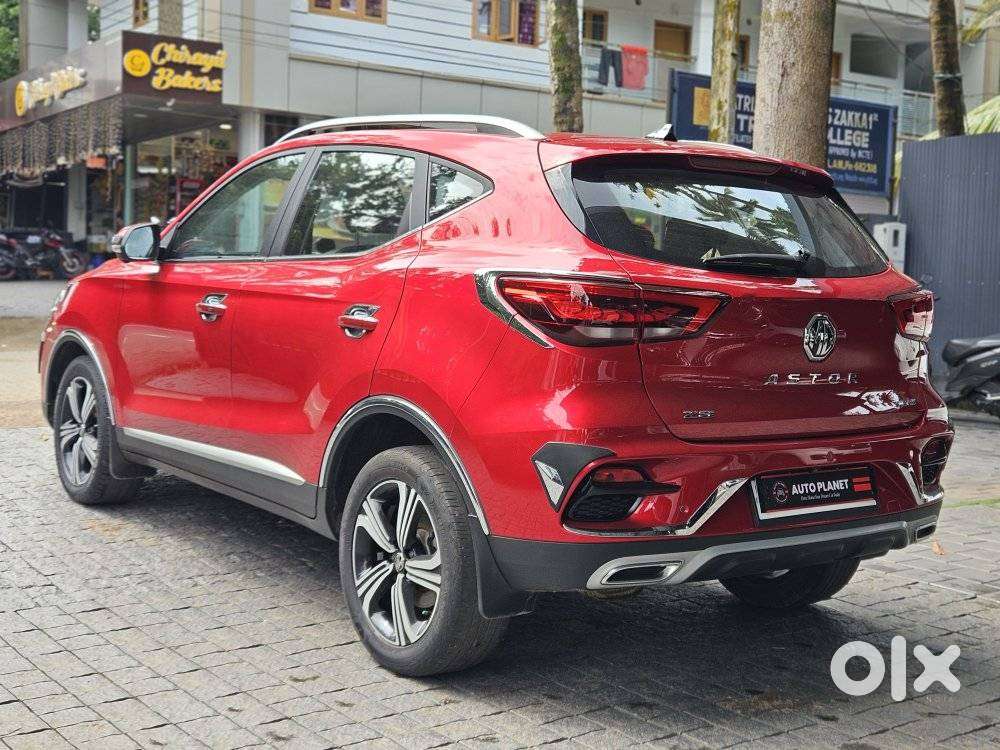 Mg Astor 1.5 Savvy Cvt S Red, 2022, Petrol