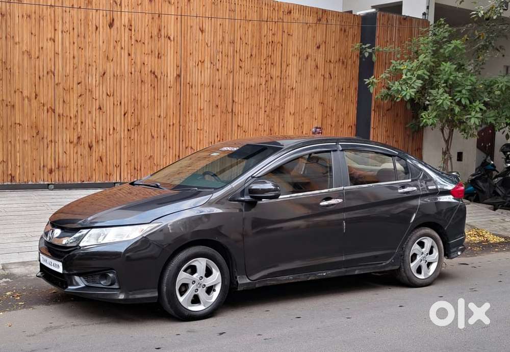 Honda City V Mt Sunroof, 2016, Diesel