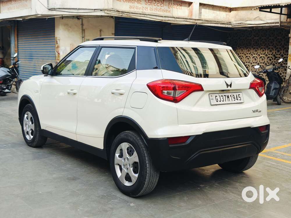 Mahindra Xuv300 W6, 2024, Petrol