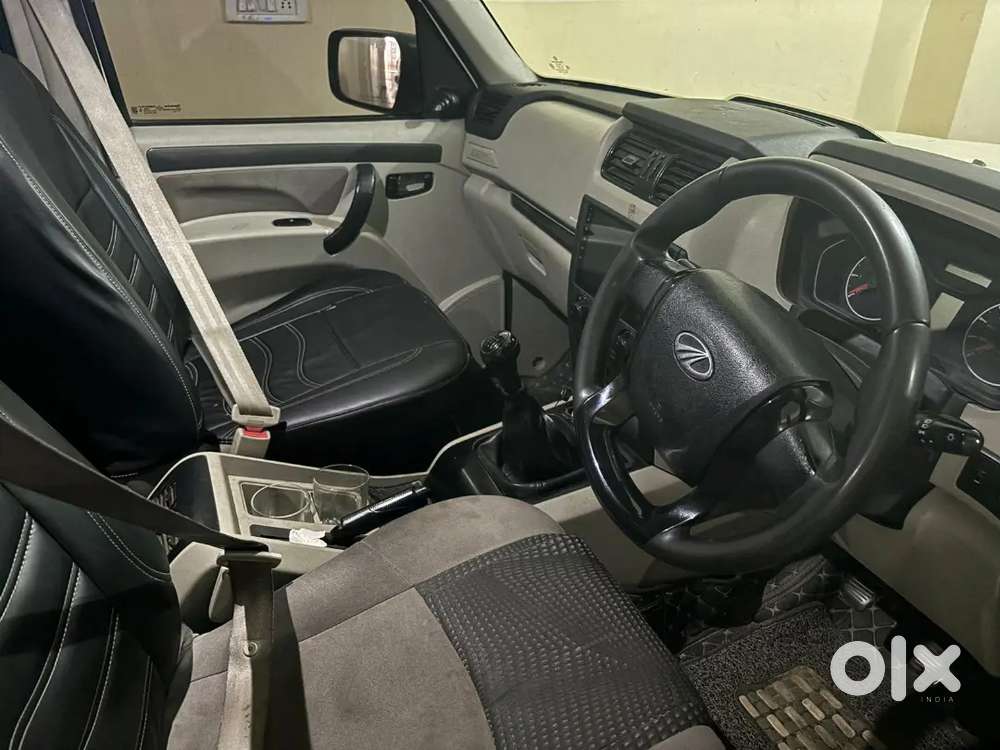 Mahindra Scorpio Classic 2.2 Diesel 2021