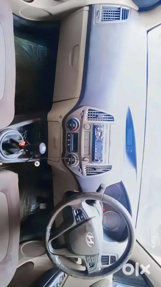 Hyundai I20 Sportz 2012