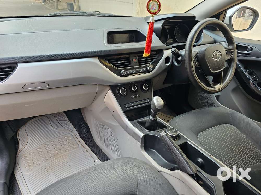 Tata Nexon 1.5 Revotorq Xm, 2018, Petrol