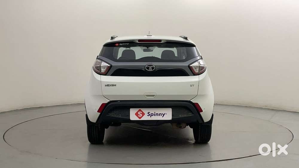 Tata Nexon 1.2 Revotron Xt, 2018, Petrol