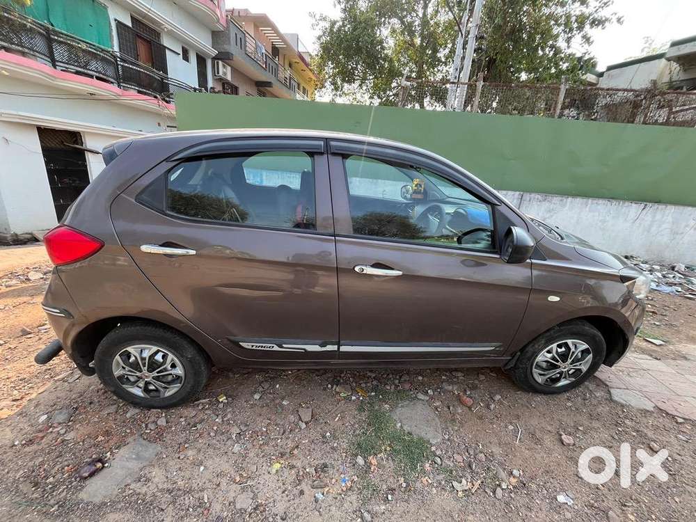 Tata Tiago 2018 Petrol Well Maintained
