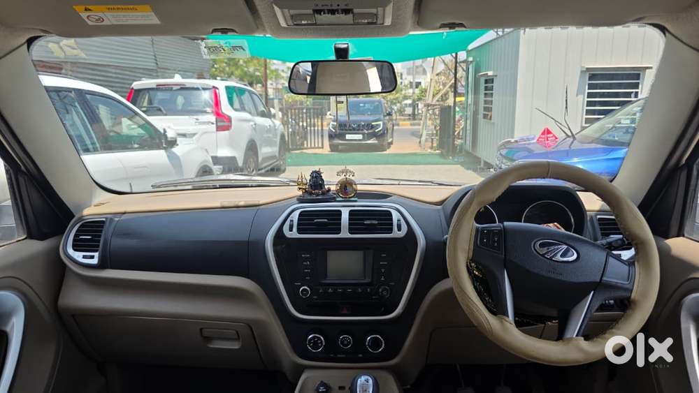 Mahindra Tuv 300 Mhawk100 T8, 2015, Diesel